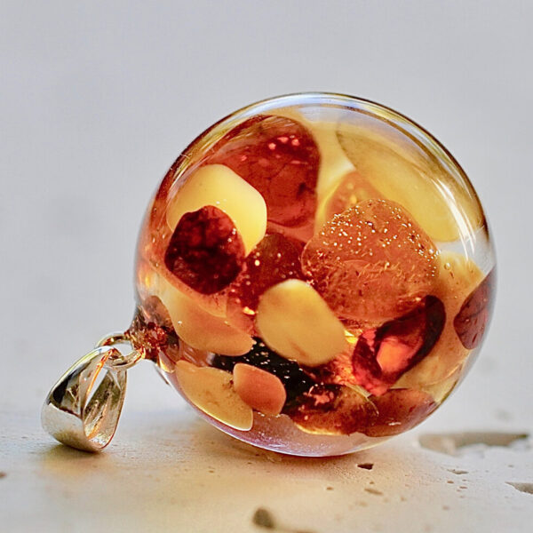 Naszyjnik z bursztynem